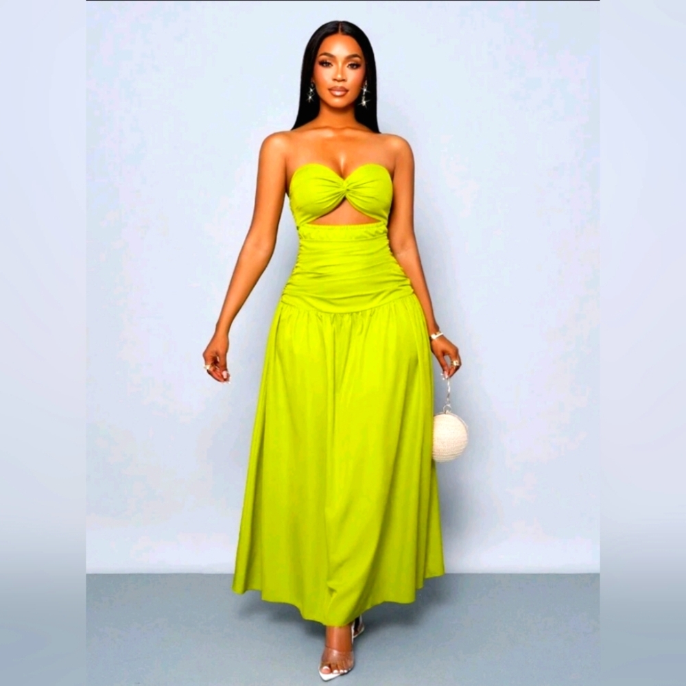 Twist Front Ruched Strapless Dress